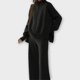 Kaia | Laiko nepriklausoma elegancija ir patogus komplektas